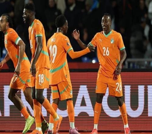 雄鹿豪取,挺进客场战,西霸豪强,安博体育平台,安博体育官方网站,安博体育登录入口,安博体育app下载