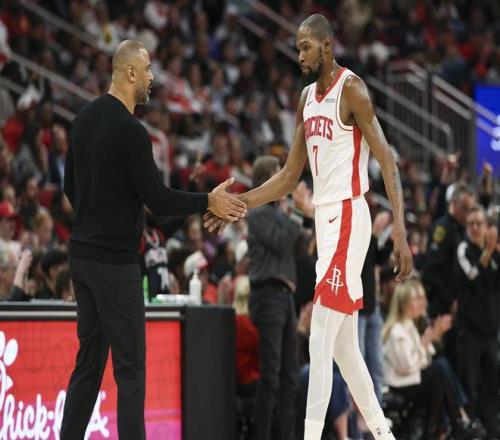 岁羽坛新星,林丹风格崛,三冠在手,安博体育平台,安博体育官方网站,安博体育登录入口,安博体育app下载