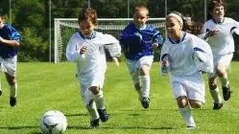 登贝莱成就双料荣耀：继梅罗之后获2025年世界足球先生称号